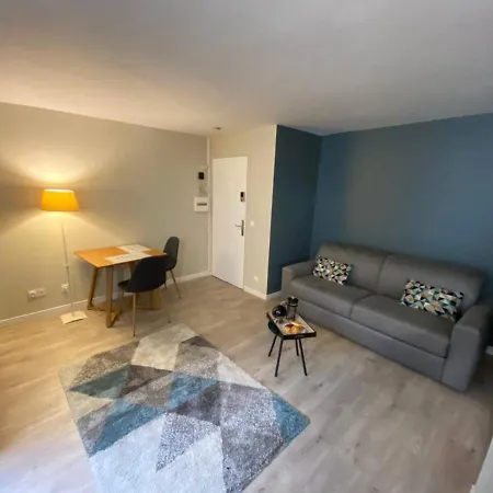 Large And Modern Studio Near Charonne Апартаменты *