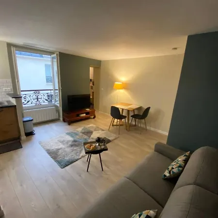 Large And Modern Studio Near Charonne *